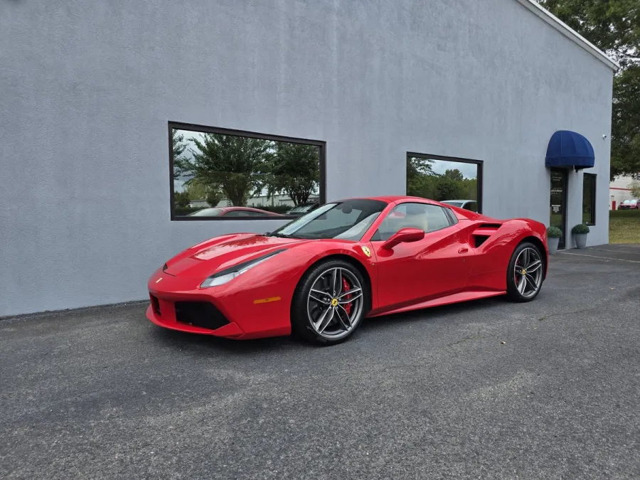 Shop photo ferrari 488 red